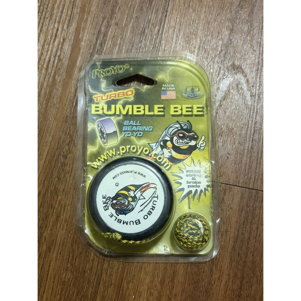 2008 ProYo Playmaxx Turbo Bumble Bee -  Opened Original Packaging + Xtra String